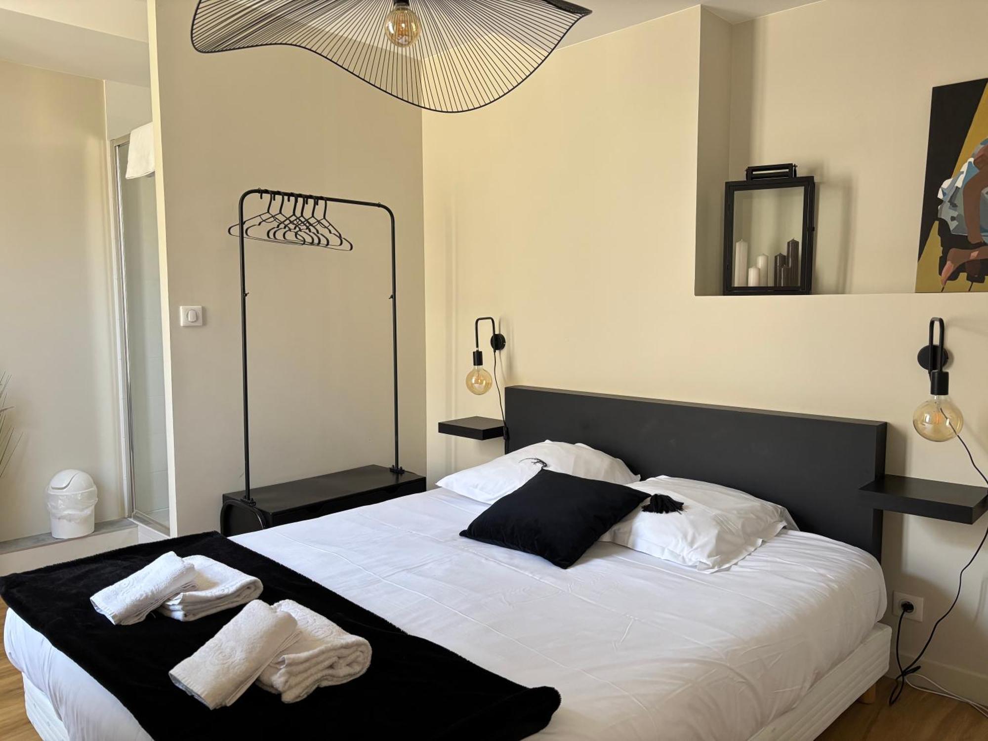 Bajocasse Apt Duplex Spacieux 3 Ch 2 Sdb Cosy Plein Centre Bayeux Decoration Elegante Proche Plages Du Debarquement Bagian luar foto